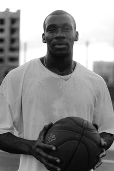 {people_playing_online_games}