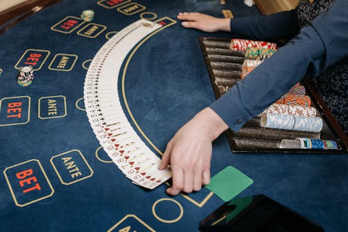 online_gambling_scene