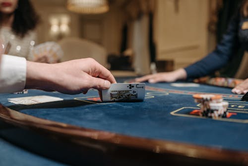 pexels-online-gambling