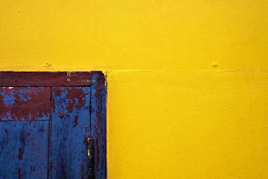 free-financial-services-pexels