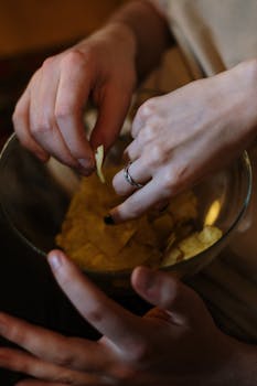 gamers-playing-poker