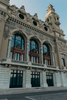 Taloyhtiön Hoitolaina: Miten Se Voi Auttaa Kiinteistön Ylläpidossa Ja Rahoituksessa